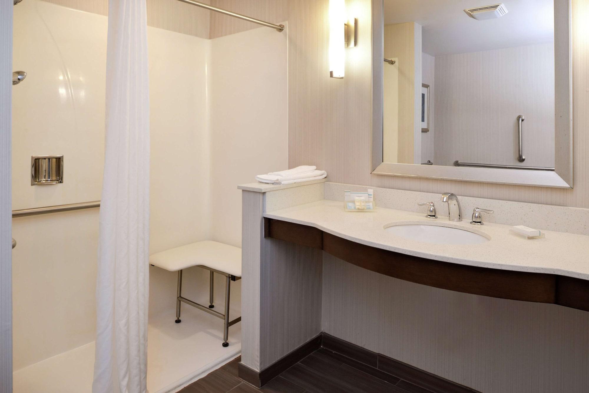 Hilton Garden 3* Bristol