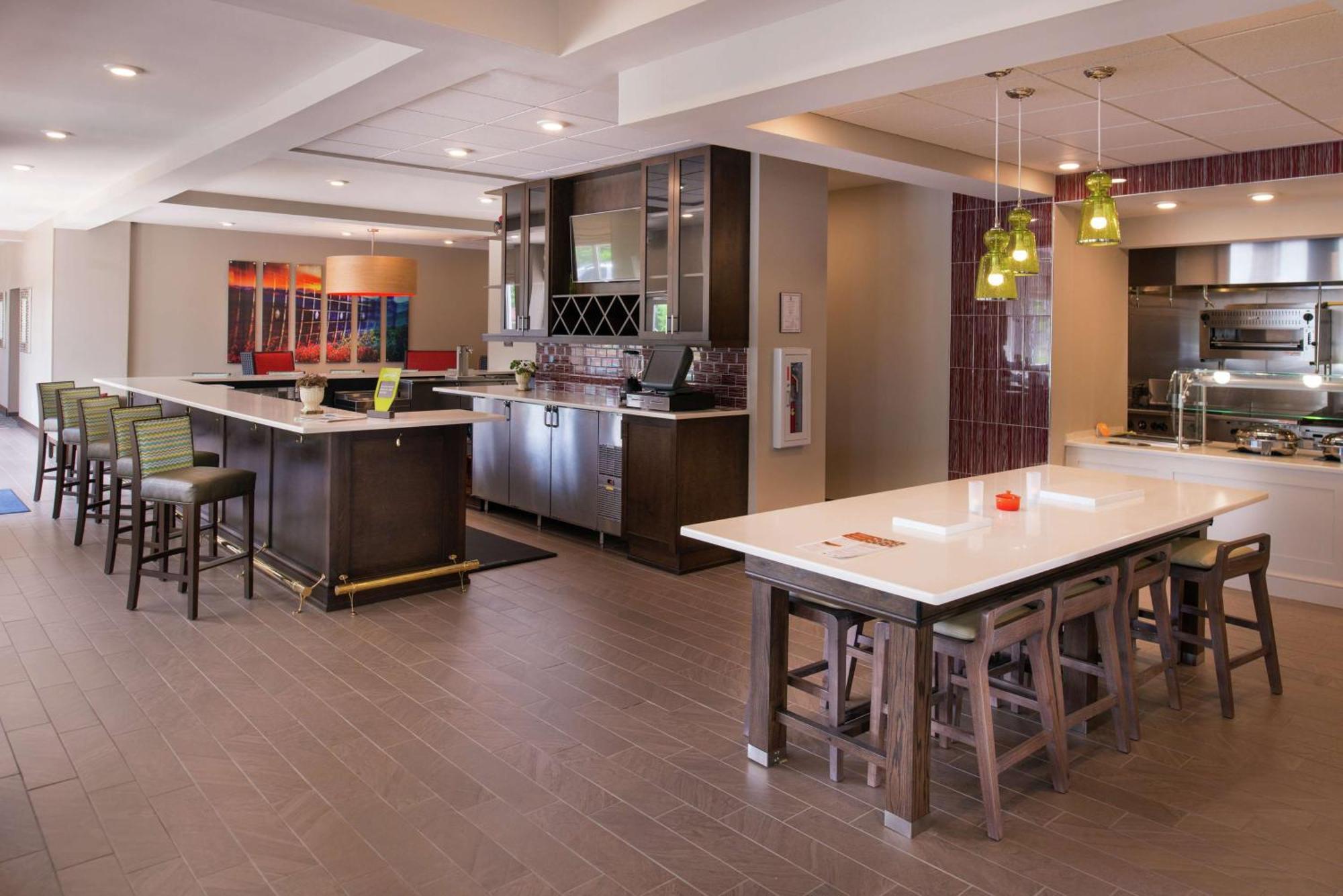Hotel Hilton Garden 3*